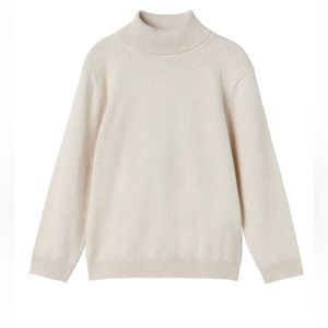 Basic fine gauge sweater